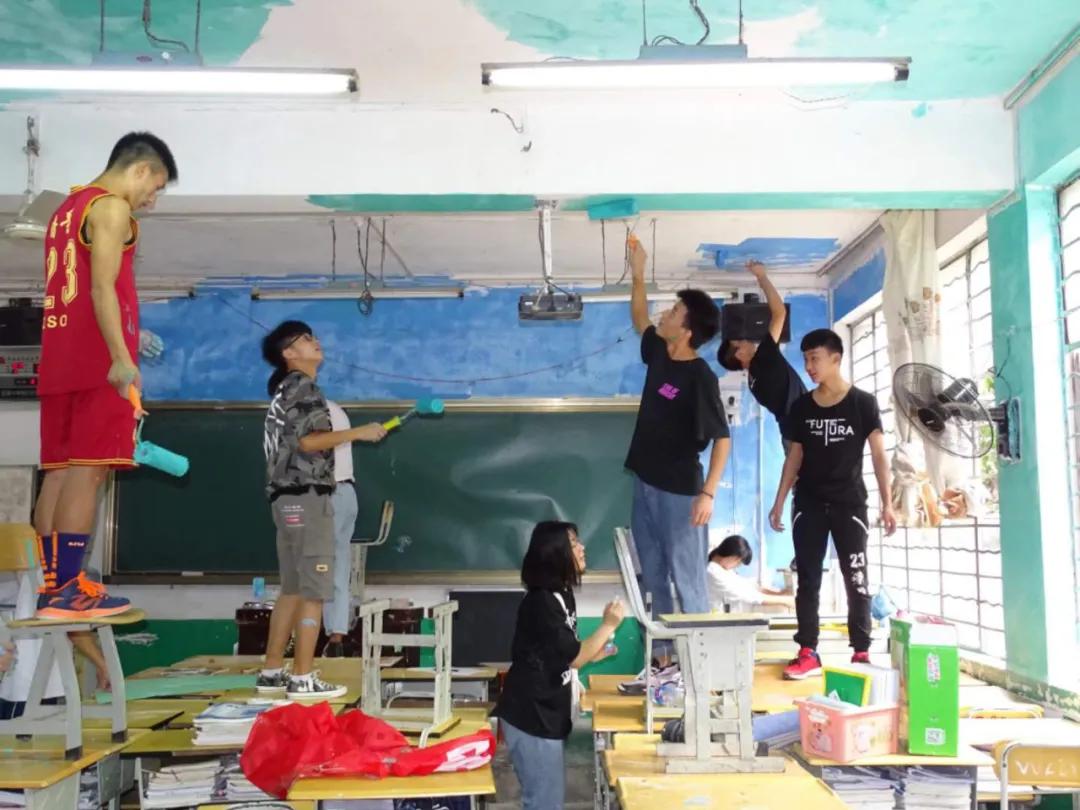 巧家县第一中学学子徐有勇获“全国优秀共青团员”称号