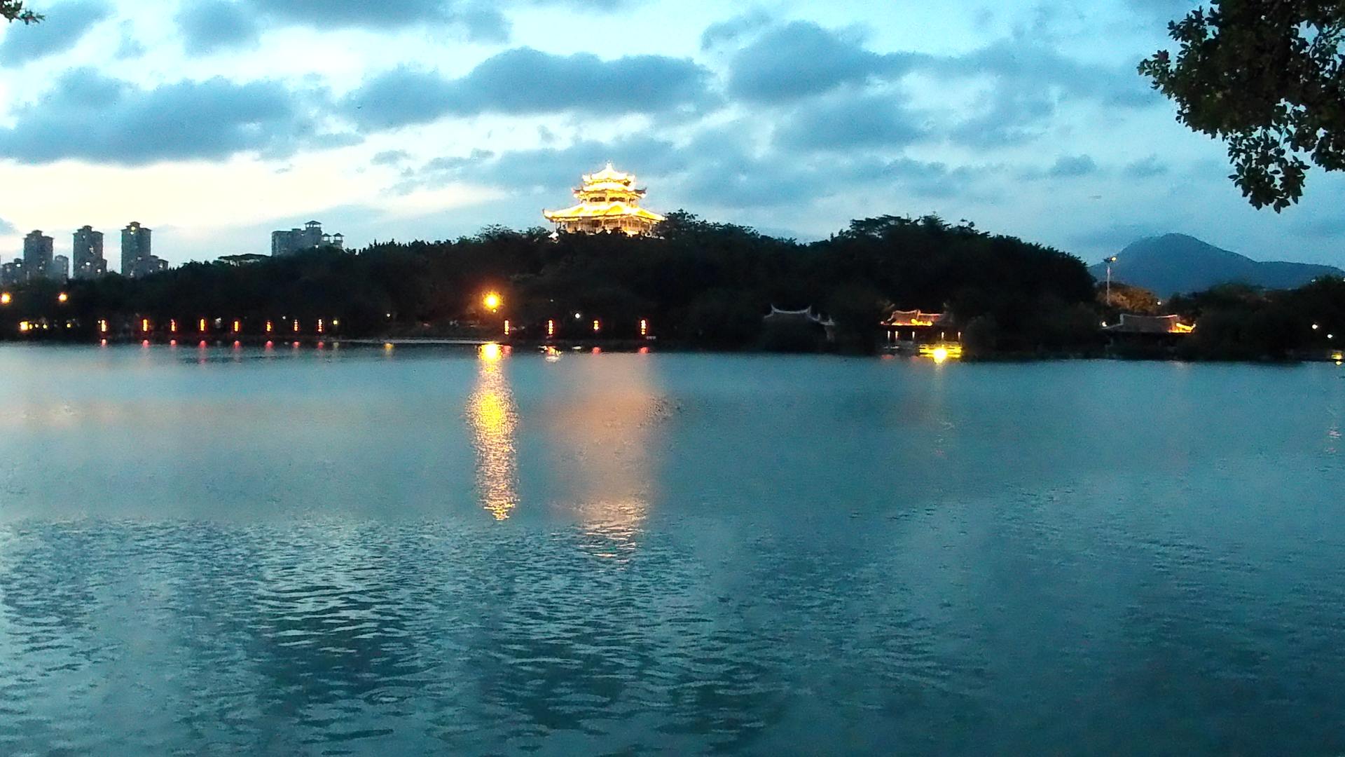 随身拍摄小精灵-Feiyupocket2S及金士顿Go!PlusTF卡