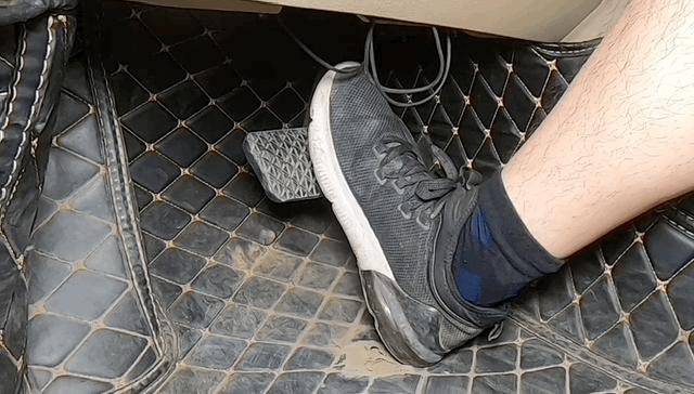 刹车偶尔变软失灵的原因是什么,哪些问题会导致刹车失灵