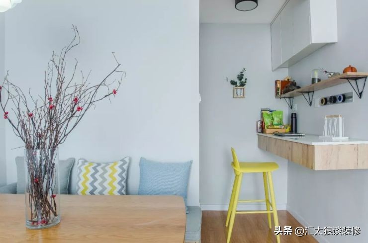 简单装修刷亮色乳胶漆效果案例,不吊顶不装射灯装修效果图