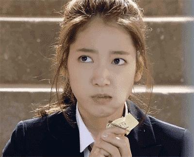 如何快速止住打嗝穴位,嗝逆如何快速止住打嗝