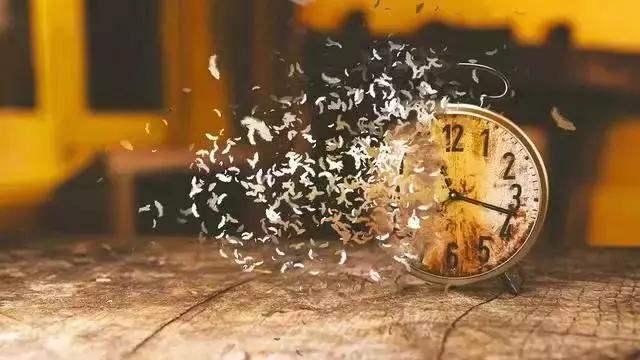 鏃ユ湰缁忔祹娉℃搏鏃跺勾杞讳汉鍊熻捶娑堣垂,鏃ユ湰缁忔祹娉℃搏骞磋交浜虹殑娑堣垂璐锋