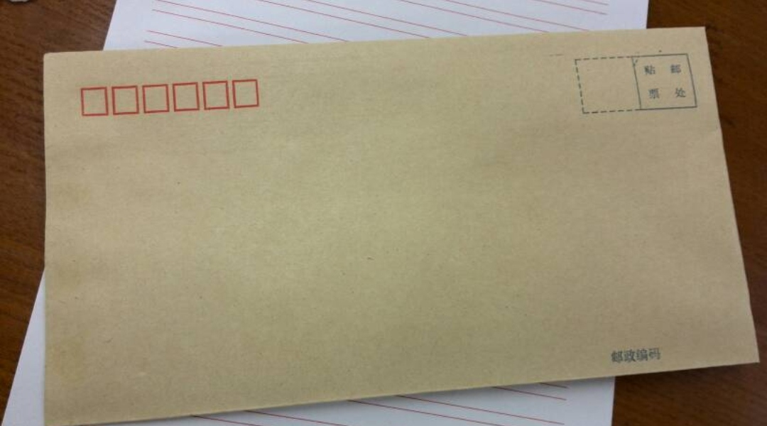 送老师什么礼物最好最实用,小学教师节送老师什么礼物最合适