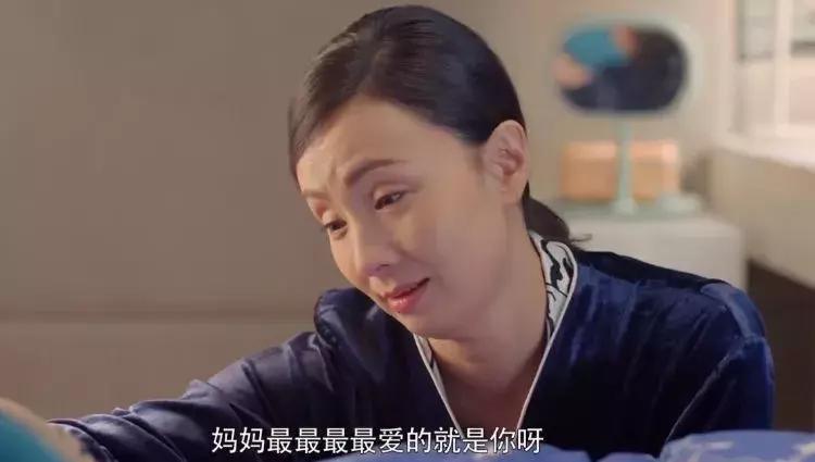 看完笑岔气，今年夏天国产最佳