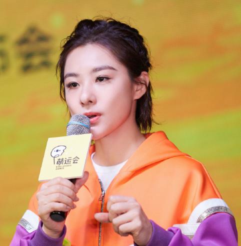 万茜与刘璇,万茜回应与刘璇撞脸