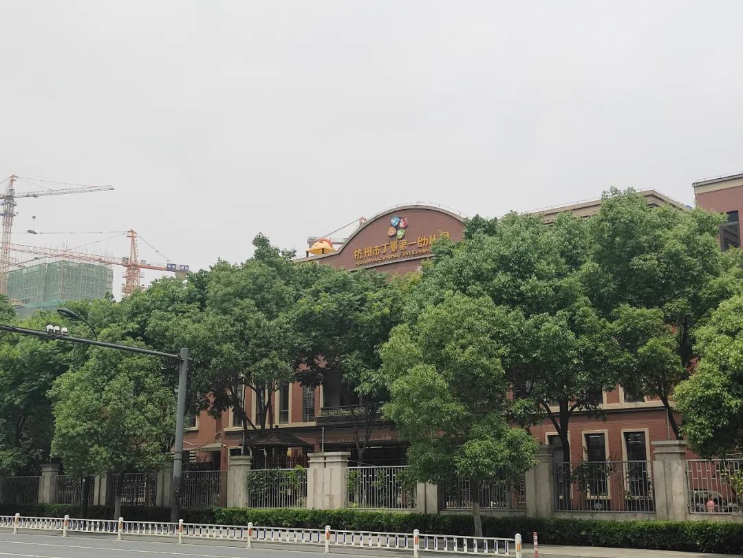 上城区最好的地铁楼盘,单价2万的房子推荐