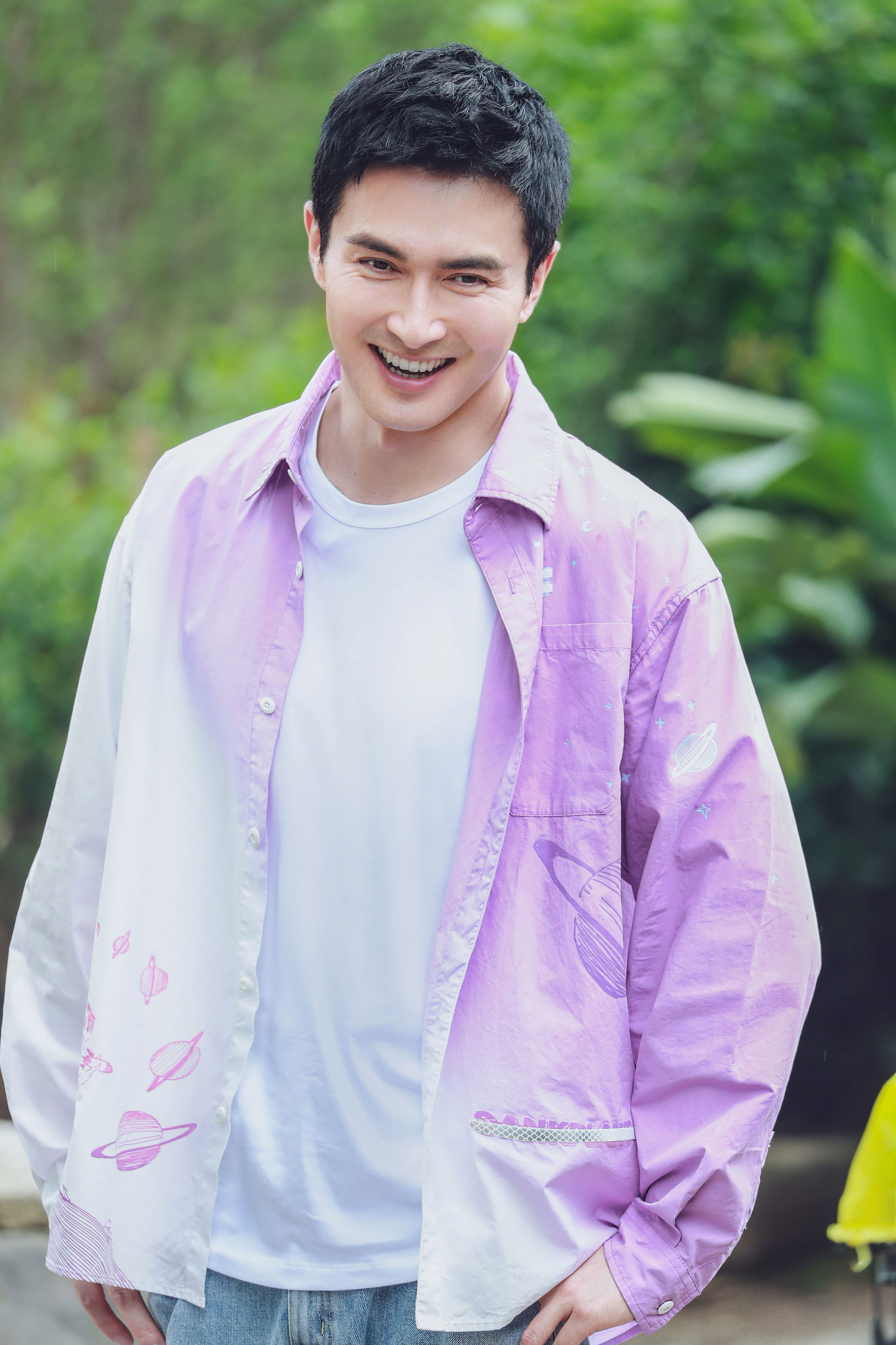 高伟光穿黑皮衣打扮,高伟光穿衣搭配图片