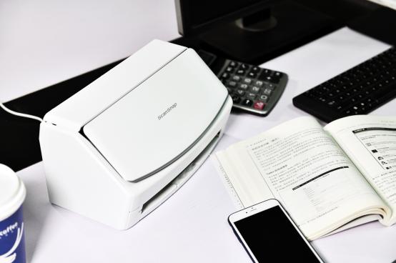 量身定制微信小程序，富士通ScanSnapiX1500高速文档扫描仪上手