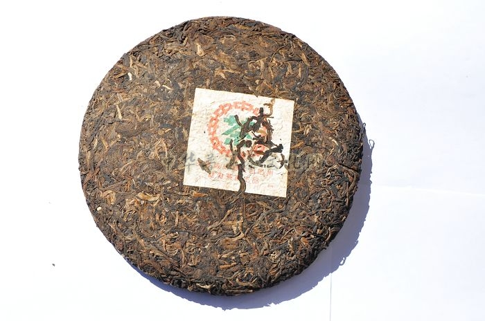 云南七子饼茶名称由来,云南七子饼2006年