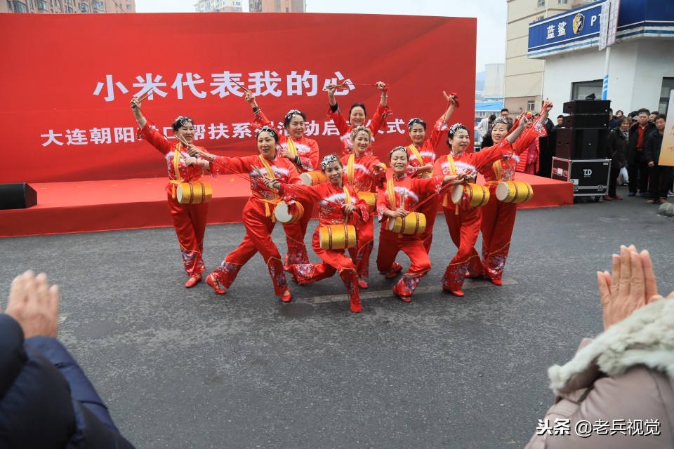 来一碗热乎乎的小米粥,来碗暖心暖胃的小米粥