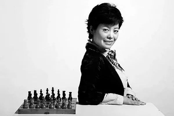 棋后谢军毕业于哪所学校,谢军国际象棋对局棋谱