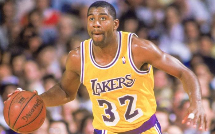 nba历史十大球星库里图像,nba十佳过人库里