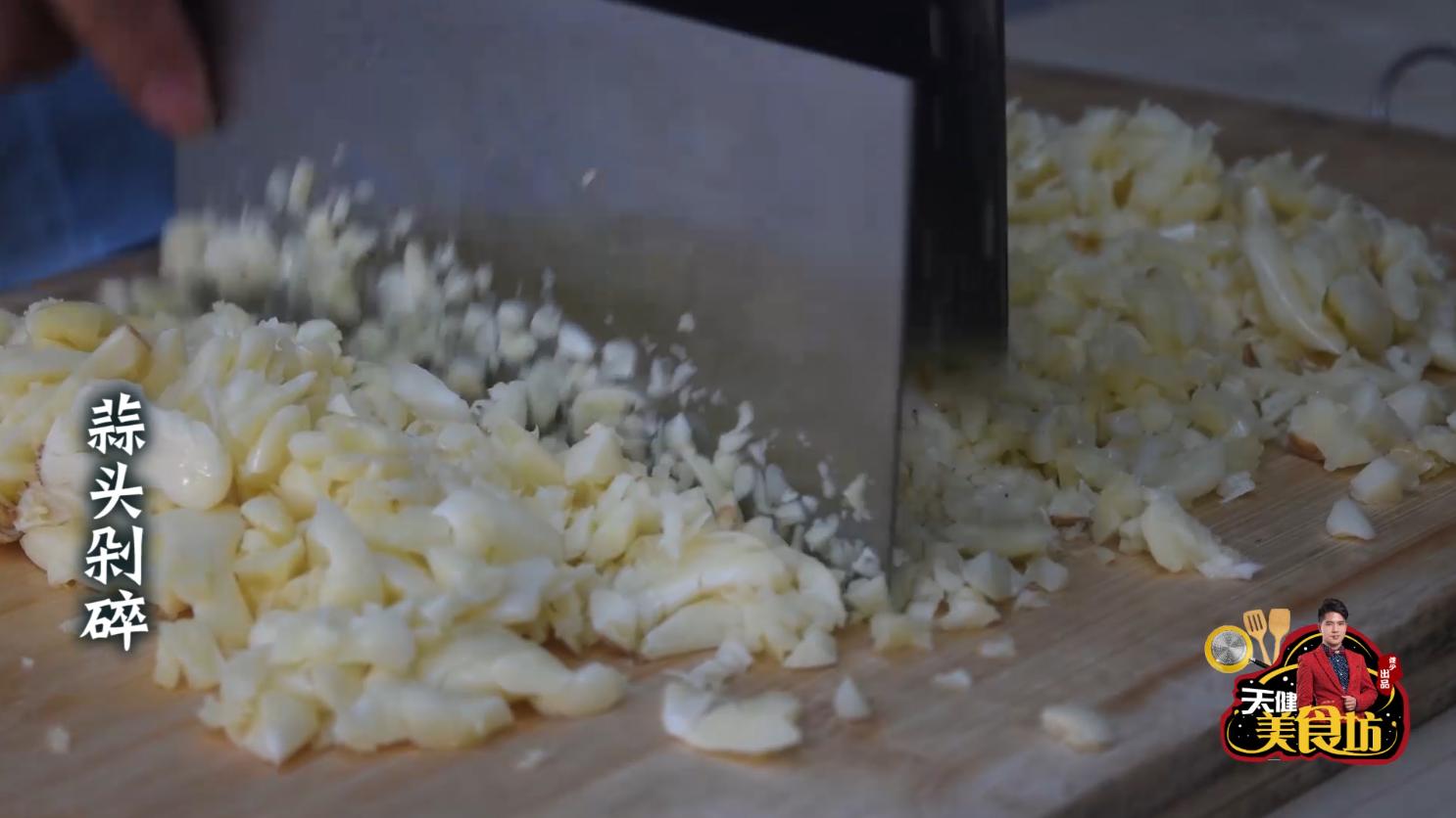 农村家常做辣椒做法,秘制蒜蓉辣椒配方