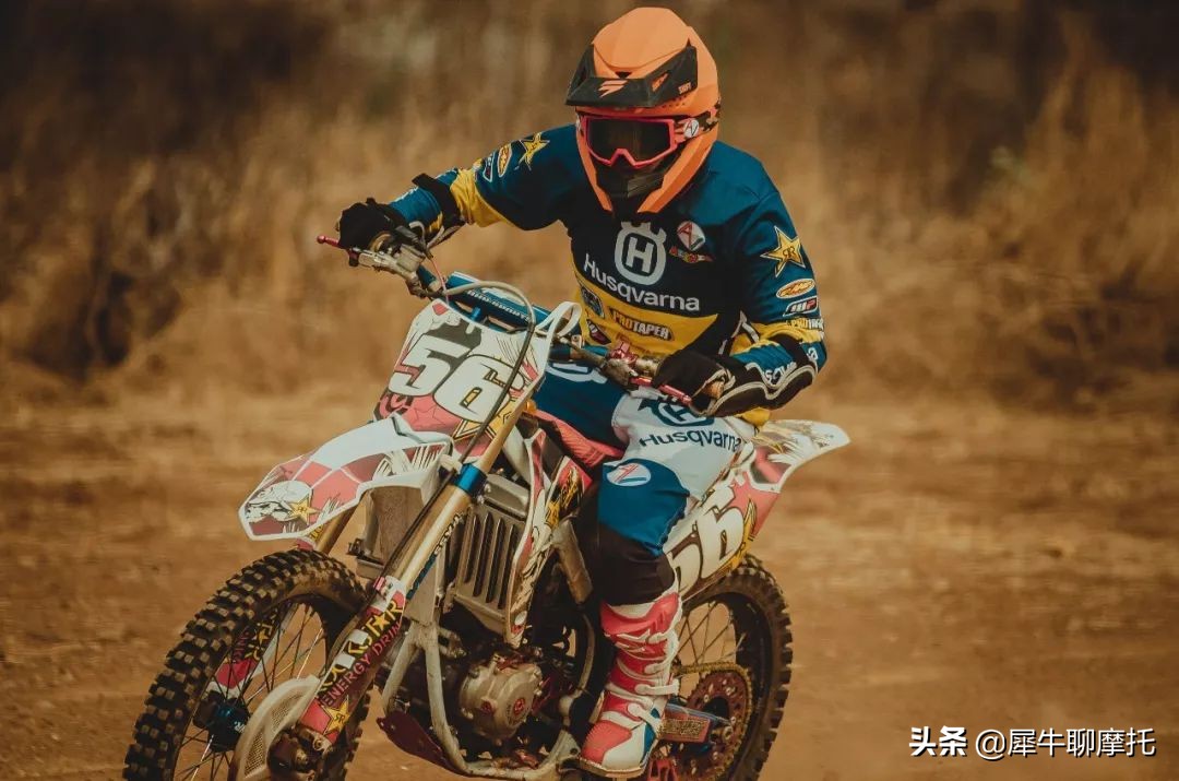 豪爵nk150s越野视频,豪爵nk150s越野摩托车试驾