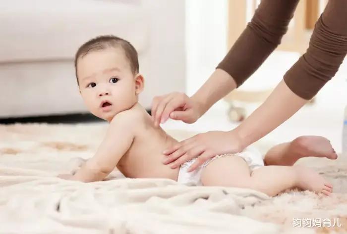 宝宝爱哭闹偏方,幼儿园新生入园哭闹老师哄娃技巧