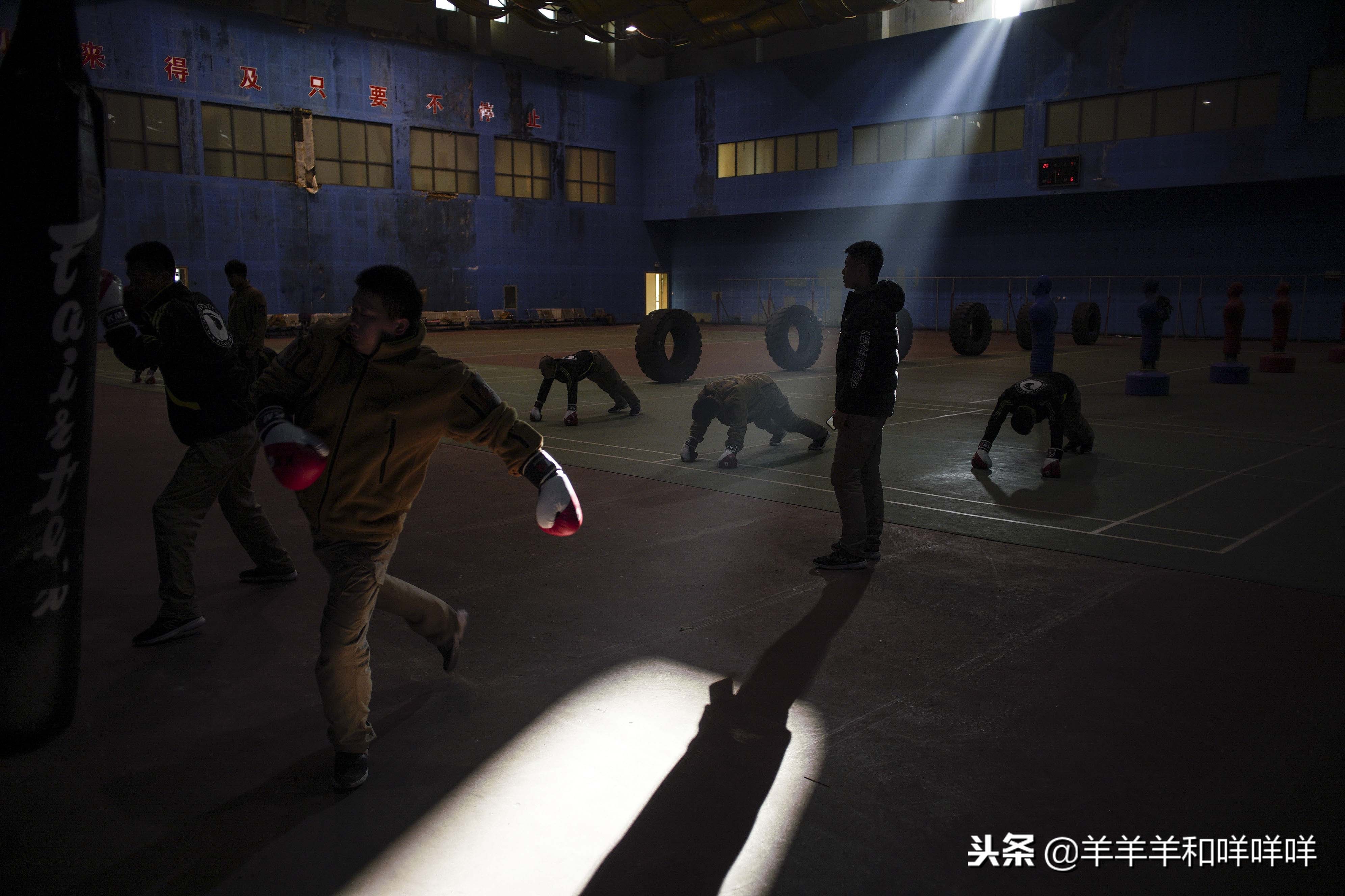 陈永青退伍了没有,陈永青20年前在部队照片