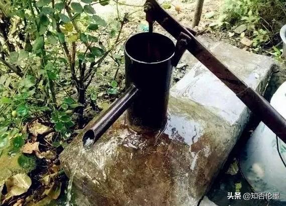 水井里的水泵15天就把水垢涨满了,农村深水井烧水水垢特别多怎么办