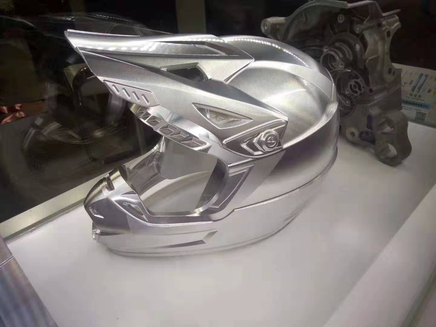 主要做cnc加工和前表面处理,cnc常用表面处理方法