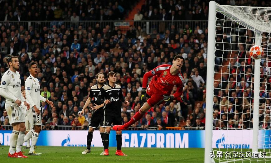 不满球队糟糕表现，皇马球迷提前退场，全场高喊主席下课