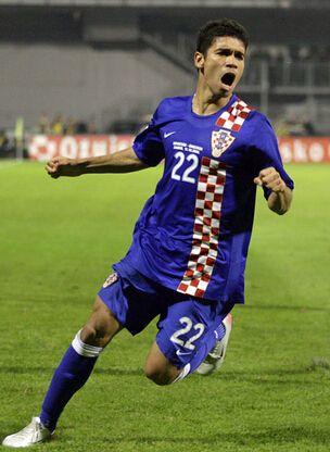 卢西奥足球集锦,卢西奥中卫有多厉害