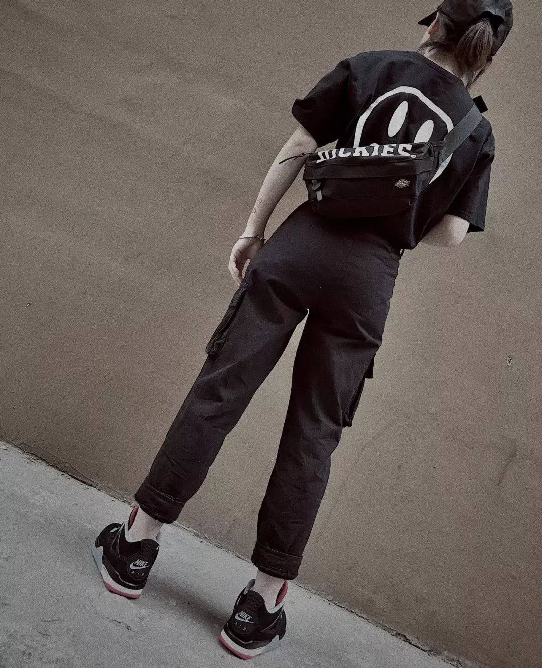 穿过很多的鞋子,穿过那么多鞋最爱的还是匡威