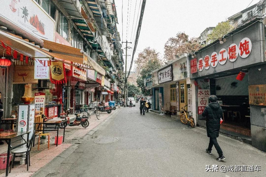 成都美食街排名第一,成都建设路美食街在哪里