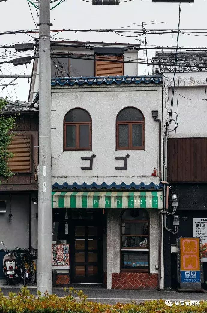 为什么别人的招牌那么美,而我们的比较丑?