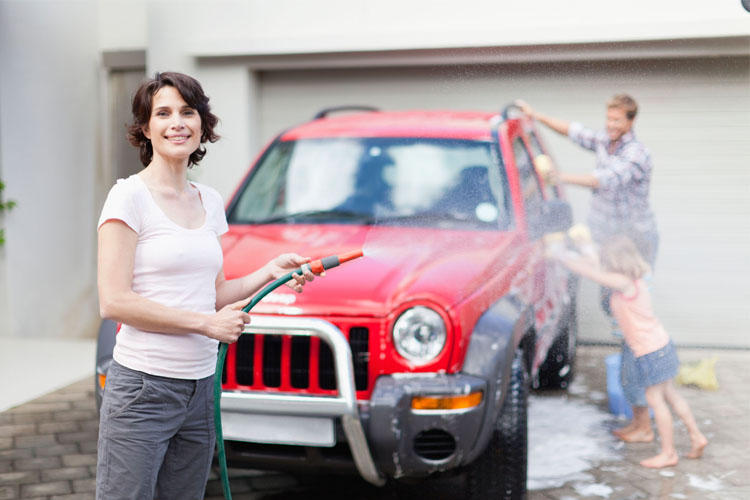 家用洗车机你的挑对了吗？正确挑选让你从此每天开新车哟