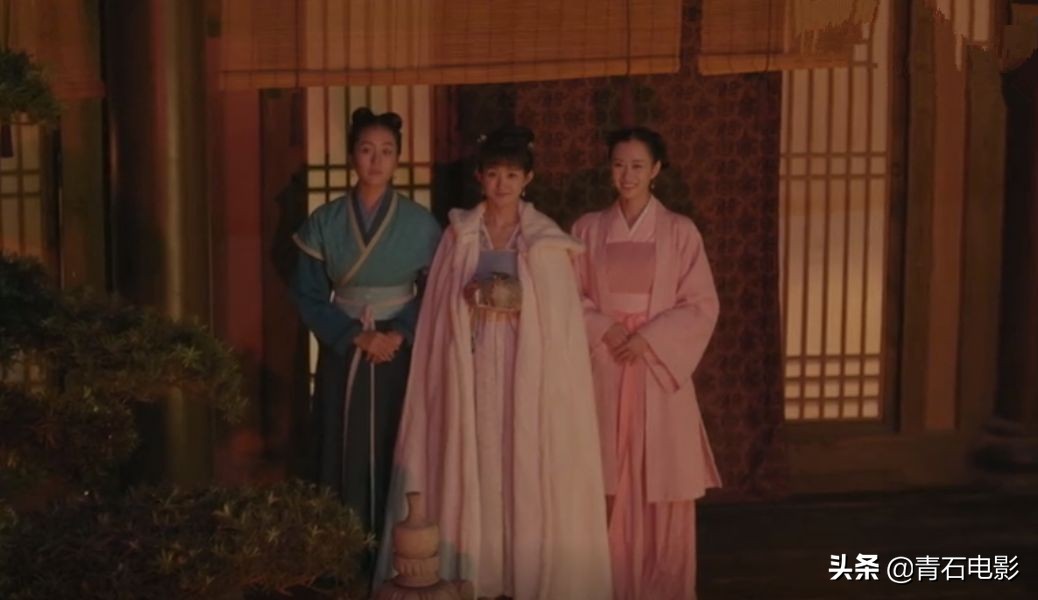 男二果然都是用来助攻的，而初恋是用来回忆的！