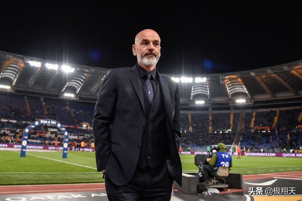 米兰为何与马尔蒂尼闹翻也要选他,马尔蒂尼助米兰巅峰