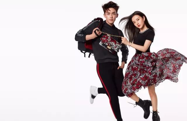 zara母公司计划关闭1200家门店,zara换设计师了吗