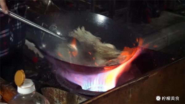 深圳罗湖凌晨炒米粉,深圳不炒米粉的夜晚