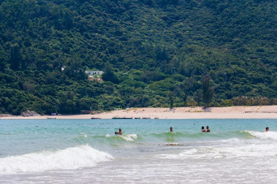 深圳少见的“十里银滩”，美到无边