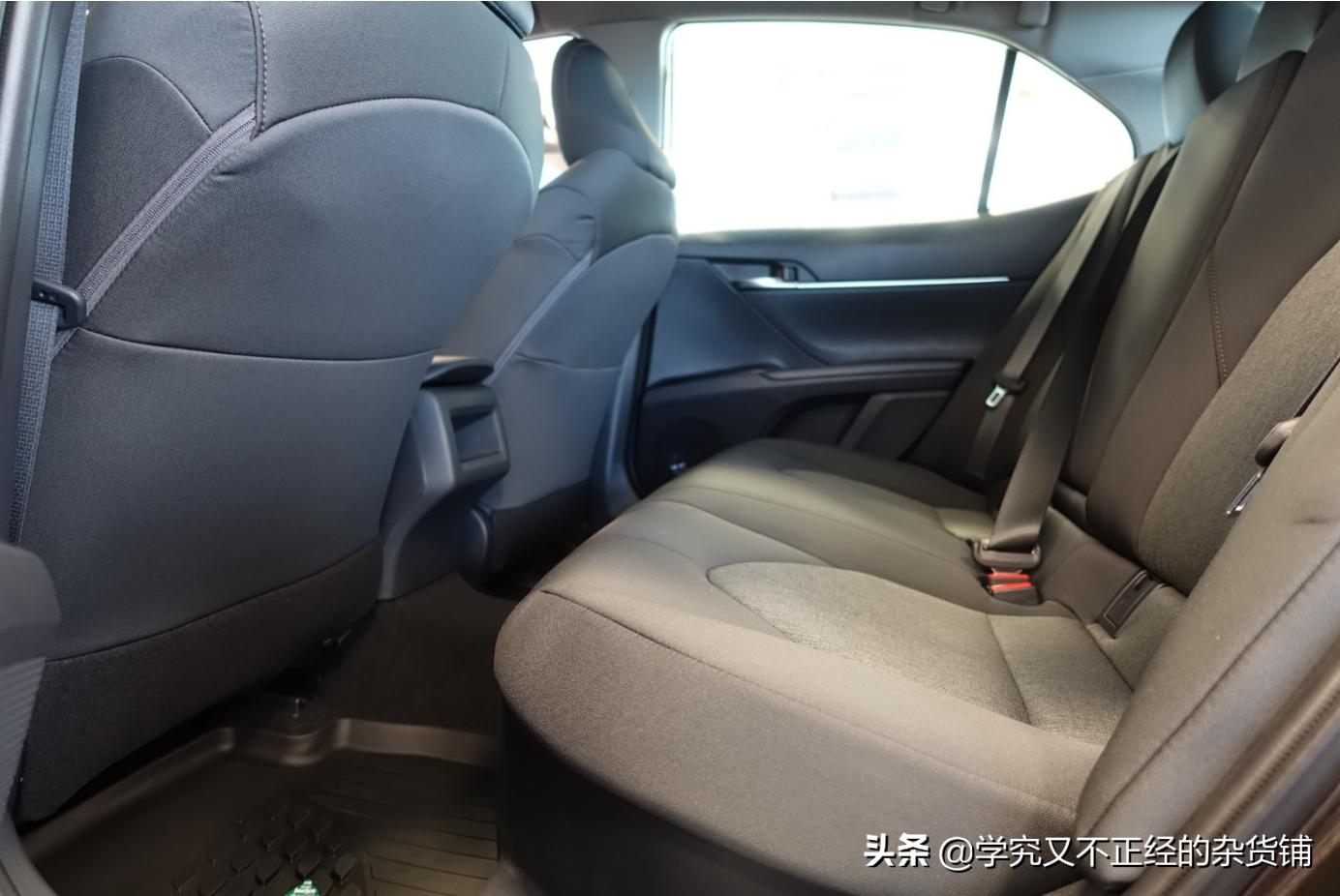 凯美瑞新老对比,新款凯美瑞双擎车主用车感受