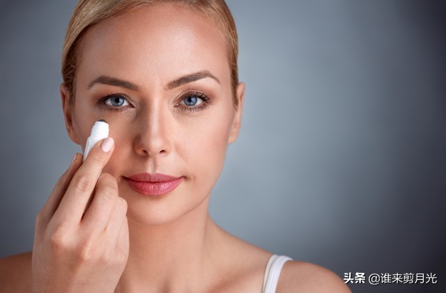 眼角脂肪粒去除需要多少钱,眼皮眼角长脂肪粒怎么去除