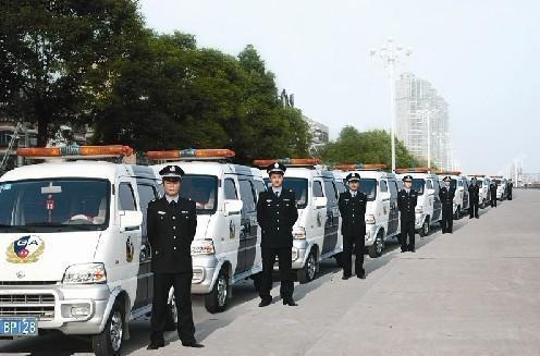 家里进贼了该怎么办段子,家里进贼了怎么办的视频