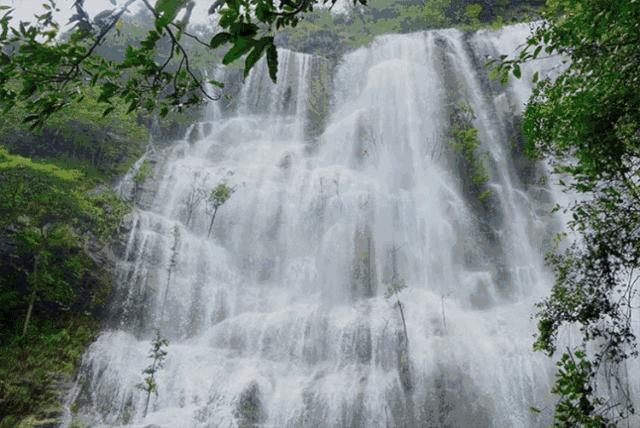 真实的黄果树瀑布景区,中国顶级美景黄果树瀑布