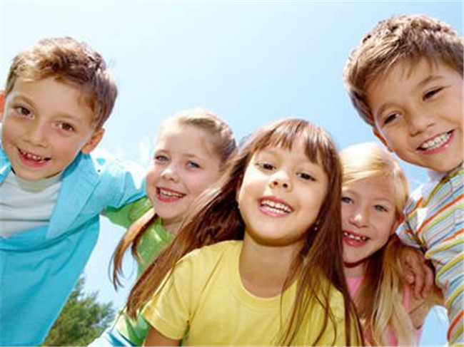 小孩出现生长痛怎么办,17岁青少年生长痛是长高的征兆吗