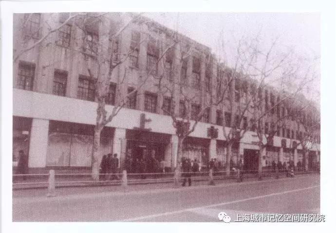 上海十大百货商店地址,上海的电话号码的开头是多少