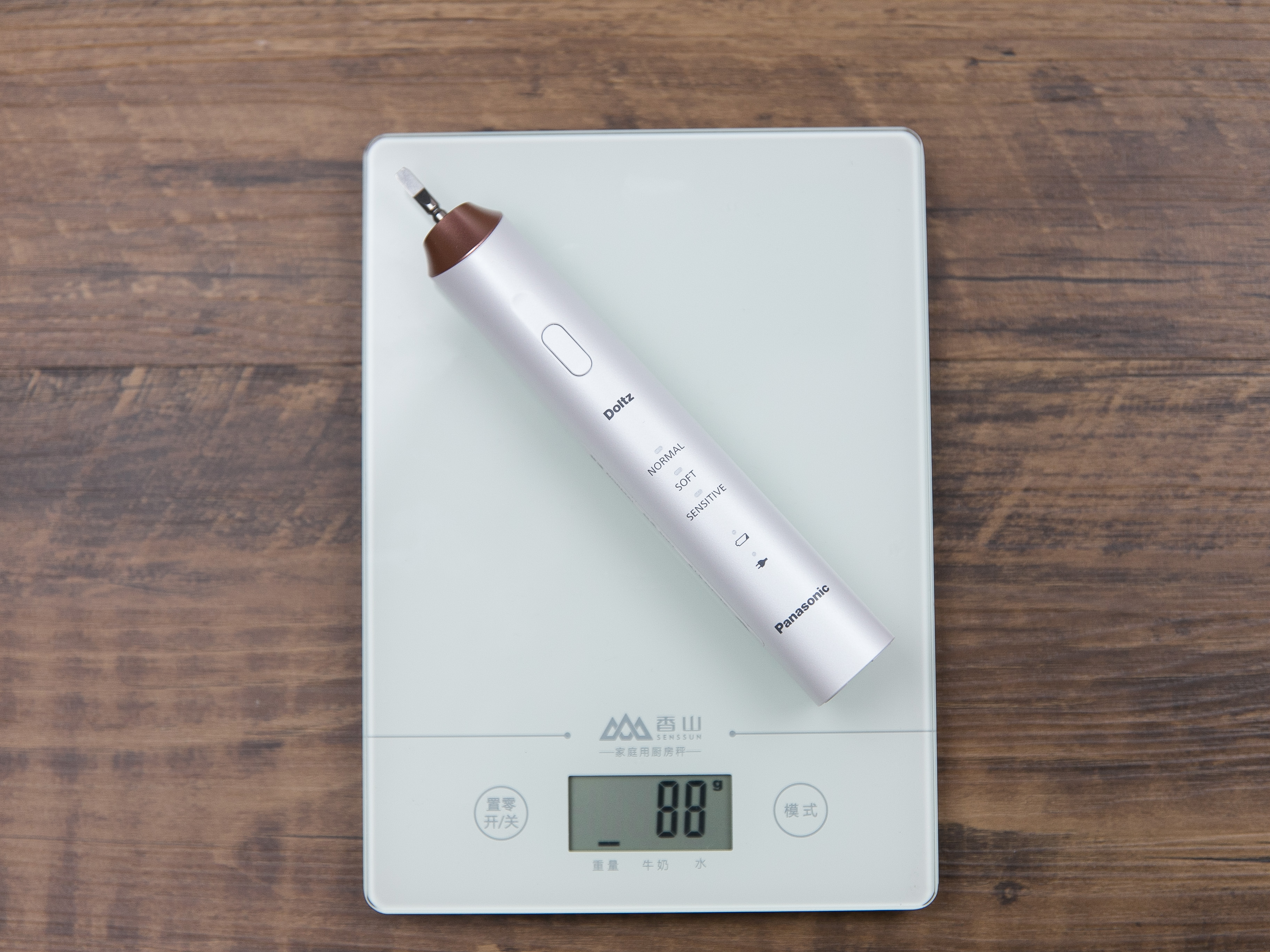 还在为繁琐的护肤步骤而烦恼吗,还在为皮肤问题困扰吗