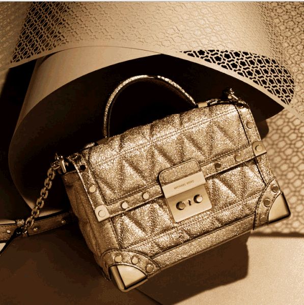 想入手一个大牌包包该怎么入手,千元的包推荐轻奢