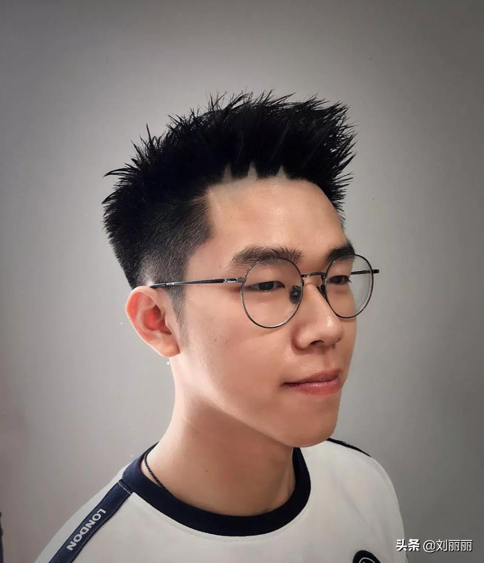 现在流行的时尚男发,男发最难剪的几款