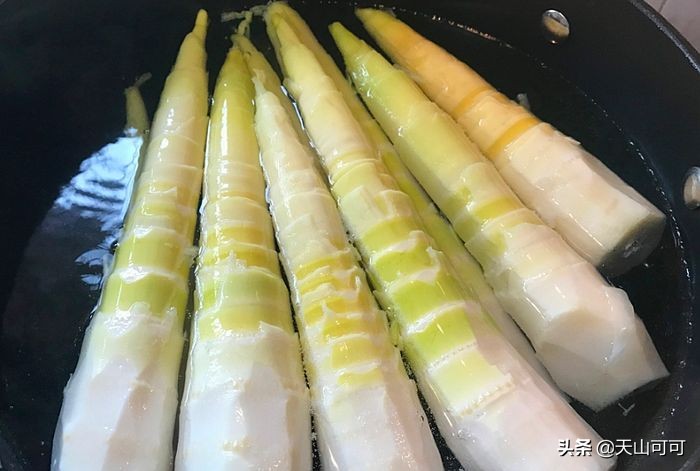 竹笋焯过水可以用盐腌制吗,竹笋要煮一下再炒吗