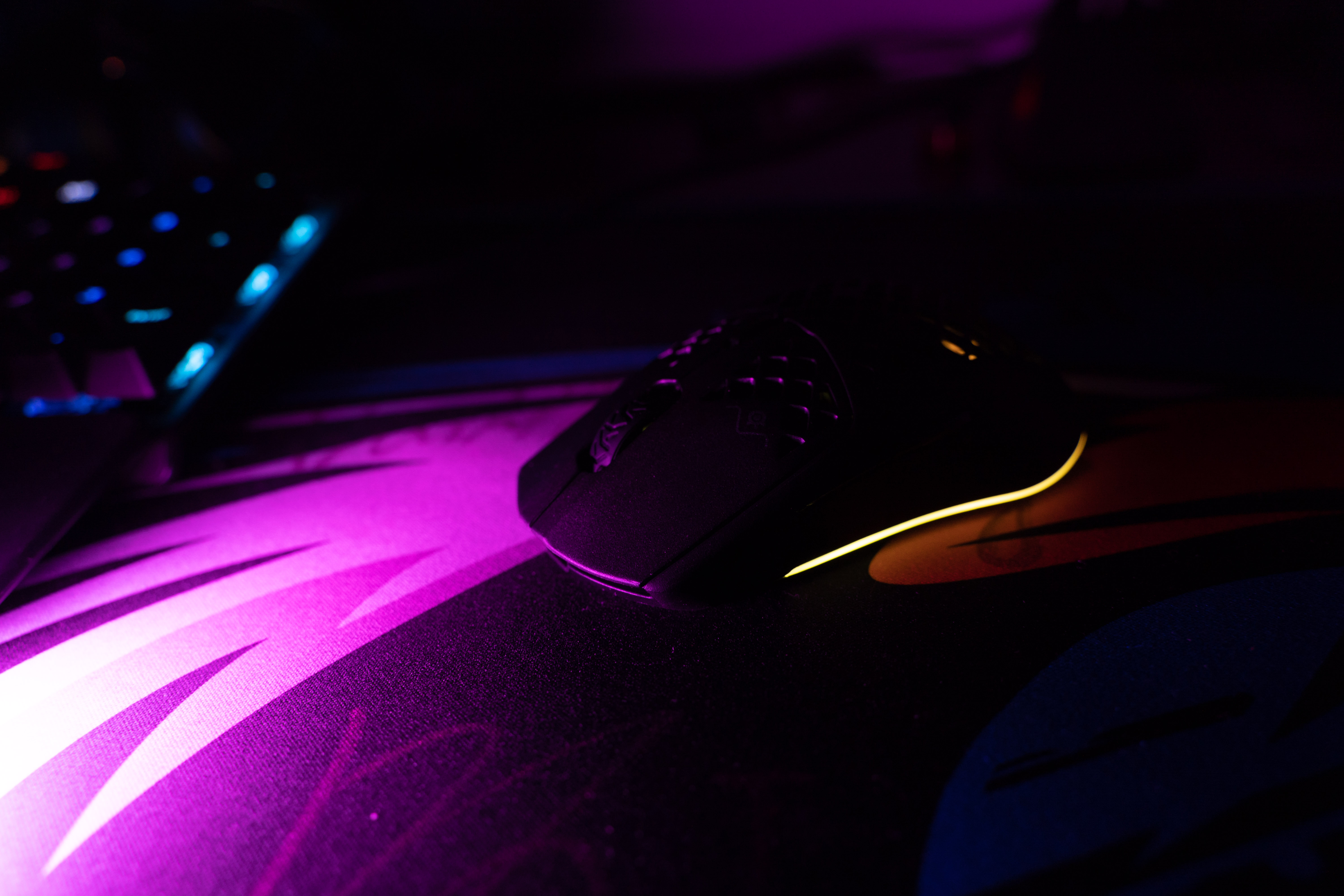 轻量化+无线=赛睿Aerox3Wireless