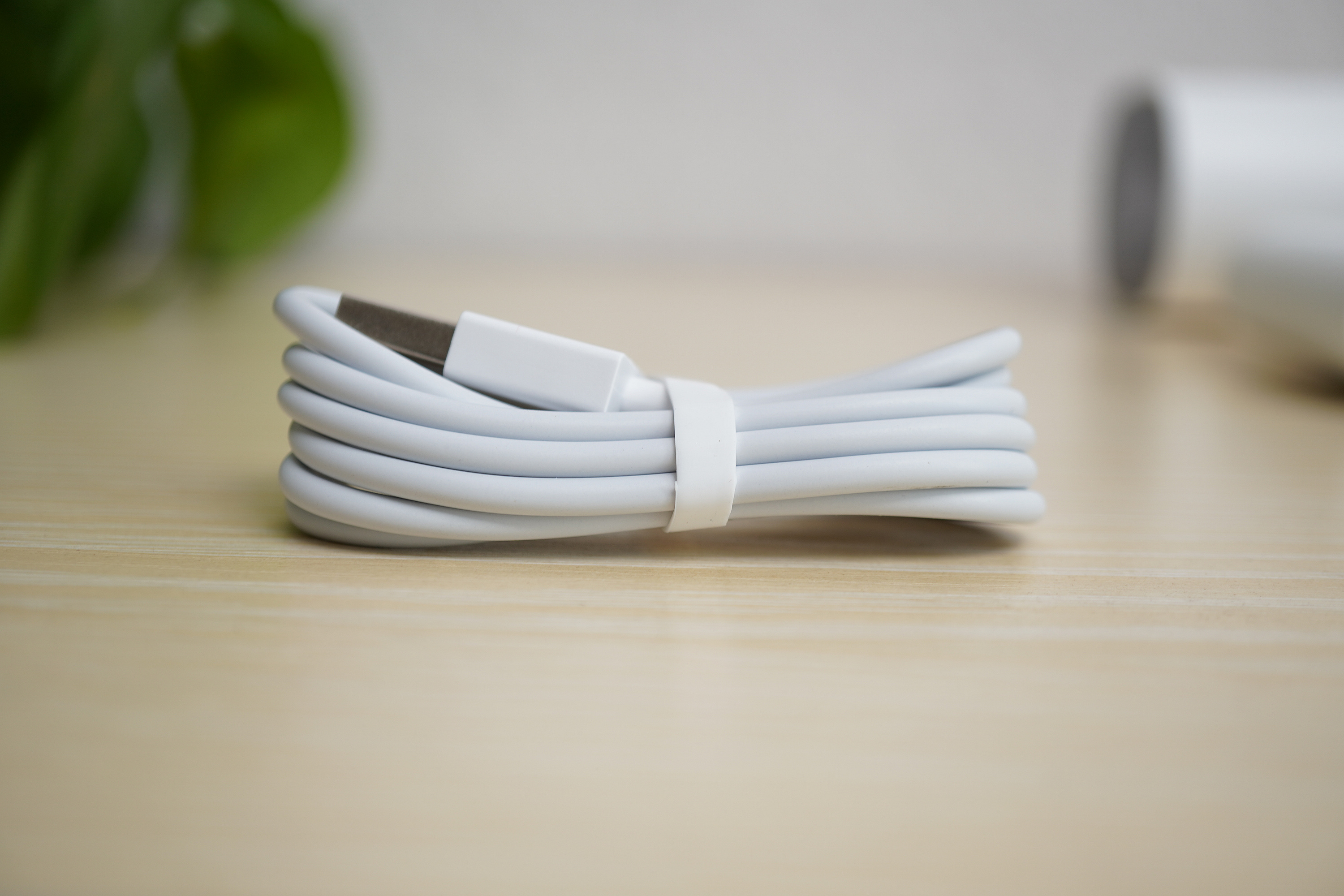 小米墙挂式监控摄像头,1台监控摄像头连接二台录像机