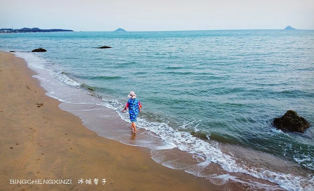 踏海听浪游泳的相关歌曲,听海的声音海浪拍打沙滩