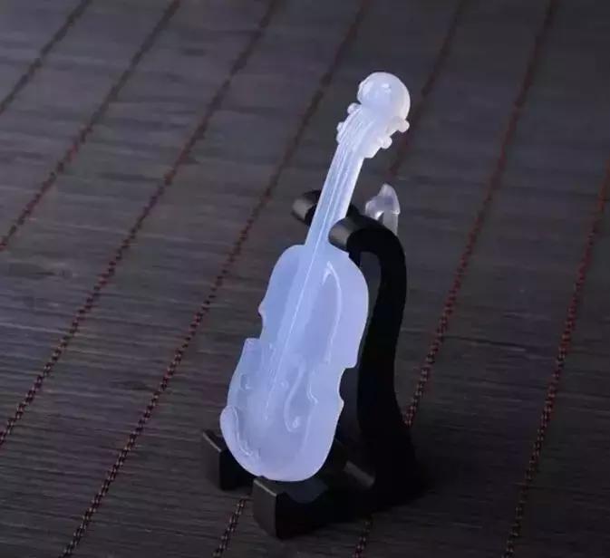 玉髓为什么看上去不透,玉髓不好在哪里