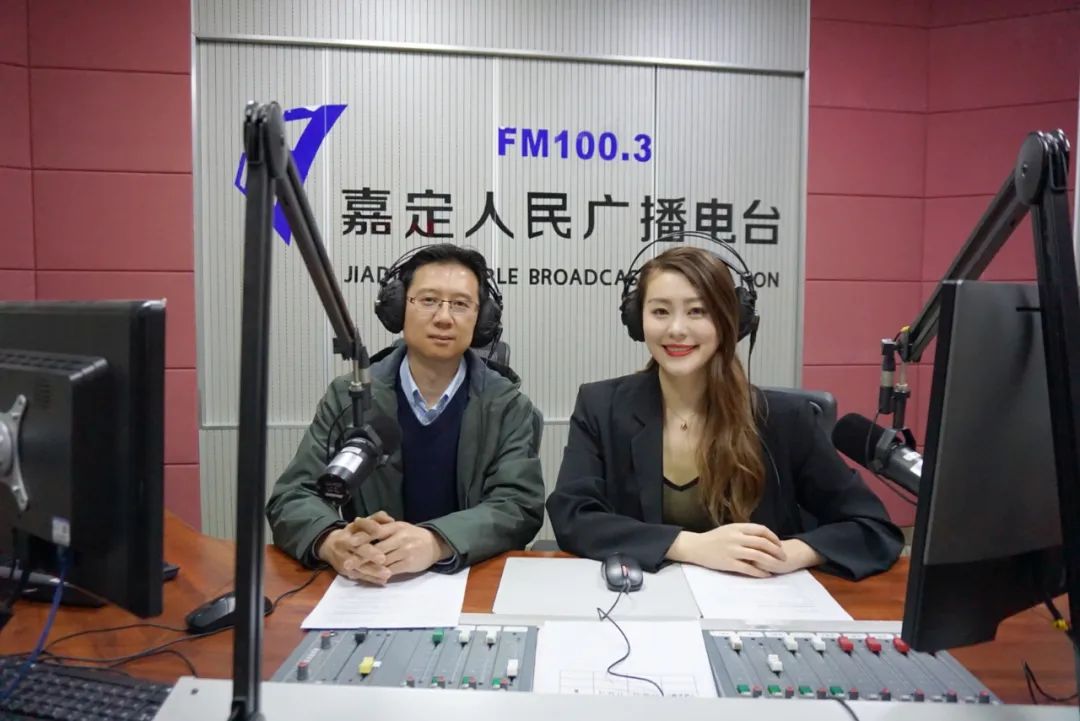 脖子上长了个鸡蛋大硬包是肿瘤吗,肿瘤患者脖子两边有包是怎么回事