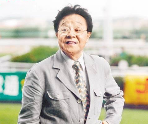 香港5位叔辈明星，本职比演戏更传奇，其中2人各有4个老婆