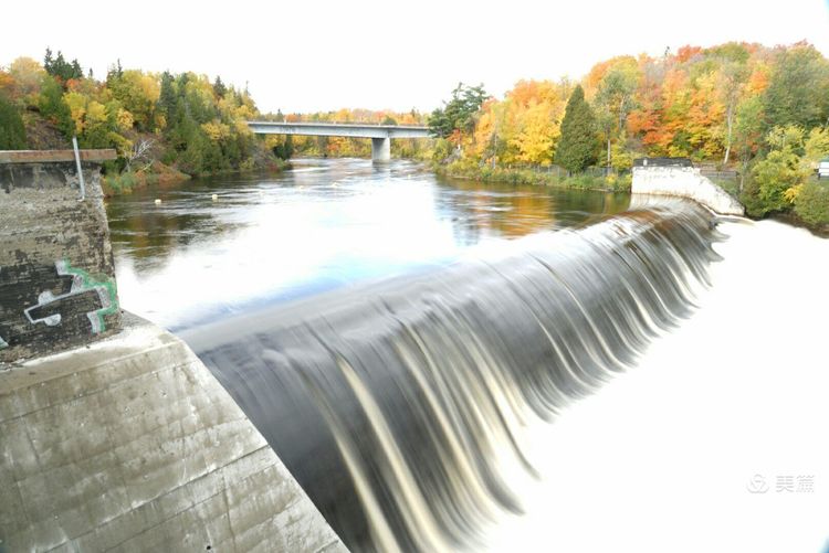 漫步魁北克体验不一样的北美风情,北美枫情蒙特利尔